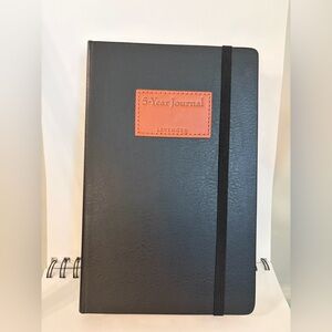 New Levenger Luxe Leather 5 Year Journal